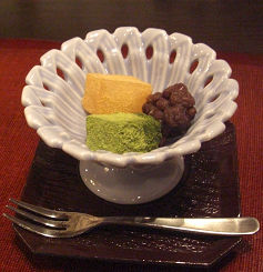 f0160353_2305459.png