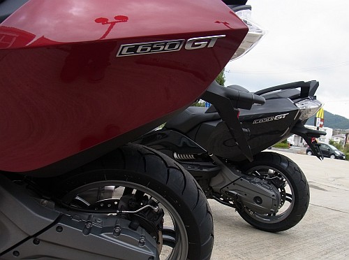生C650GT遂に登場!!_e0254365_18544599.jpg