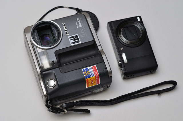 赤外線カメラ （その１、リコーR8の改造） : 玩具の日記