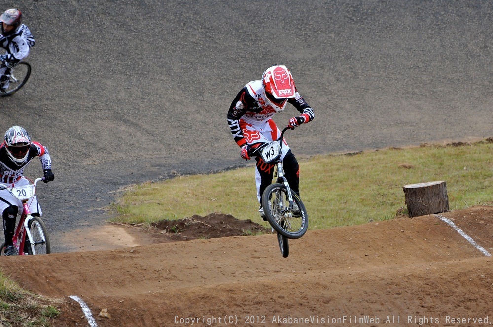 第２９回全日本ＢＭＸ選手権大会（修善寺CSC BMXトラック）VOL17：ボーイ１３−１４決勝_b0065730_1843690.jpg