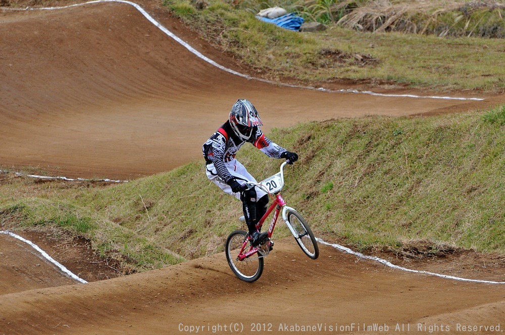 第２９回全日本ＢＭＸ選手権大会（修善寺CSC BMXトラック）VOL17：ボーイ１３−１４決勝_b0065730_187097.jpg