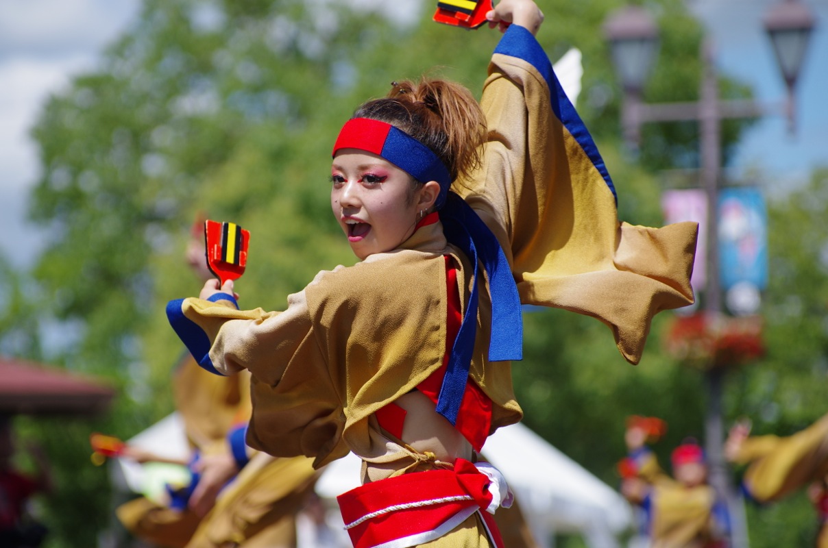 おの恋おどり２０１２公園内パレードその１（浜っ子２０００）_a0009554_22573943.jpg