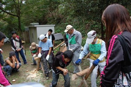 岬高校「山海人プロジェクト２０１２」（第１学年）「孝子の森で植樹しよう！」_c0108460_2138177.jpg