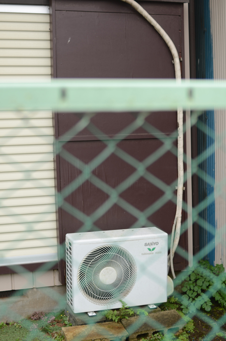 雨の中を歩く_b0194880_1043810.jpg