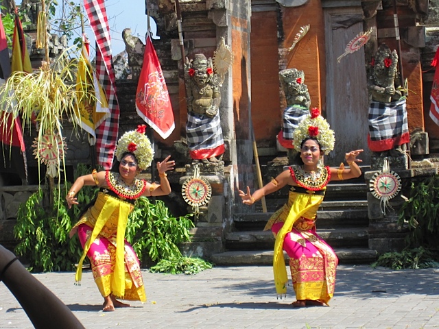 Barong Dance @ Bali_f0197215_13333462.jpg