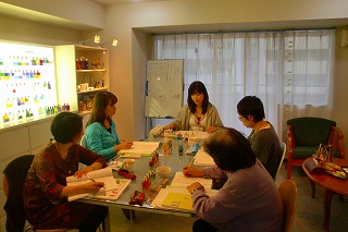 オーラソーマLevel1開催決定!_c0200917_22202817.jpg