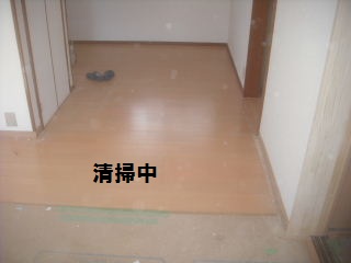 養生外して清掃作業_f0031037_2035892.jpg