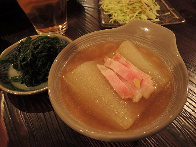 鰈の煮付　冬瓜煮　ほうれん草胡麻和え　ひじき　枝豆豆腐（温）　豚こま焼　ビール_b0007571_1035521.jpg