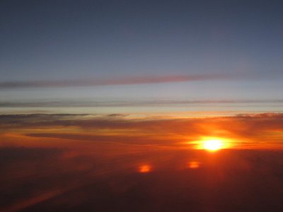 秋晴れの空にのんびり浮かんでいる雲のように。_b0161391_11103941.jpg