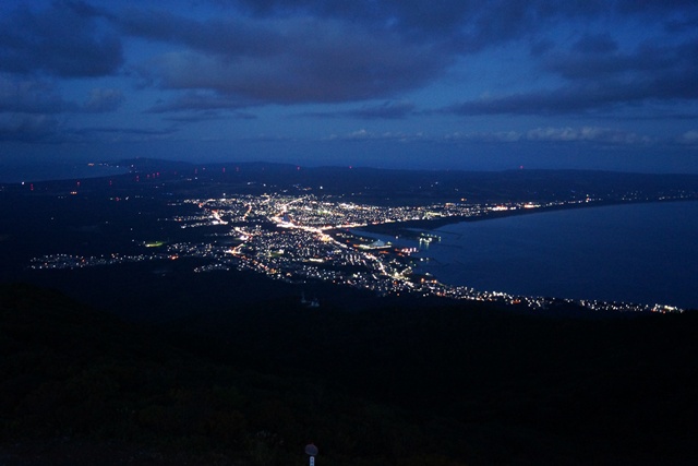 青森県むつ市　釜臥山の夜景、日本三大夜景、陸奥湾の秋、素敵な夜景の写真、秋の夜　夜景、渡辺水産_d0181492_22103832.jpg