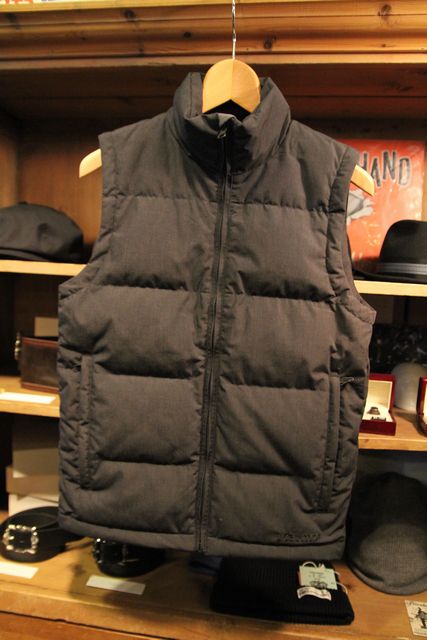 DOWN VEST 対決！！！_f0165518_1952137.jpg