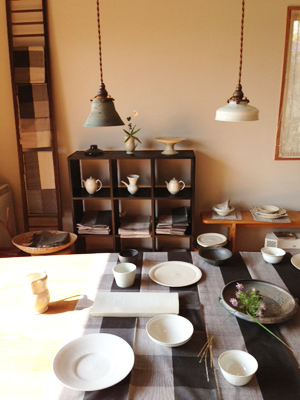伊藤環の器 布と花展はじまりました_e0142868_1385348.jpg