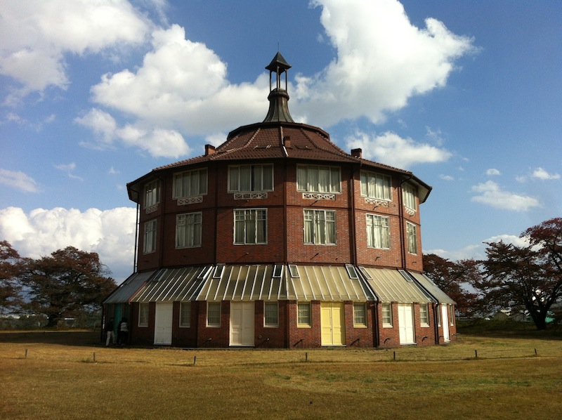 芸術村、見学_c0131878_11231310.jpg