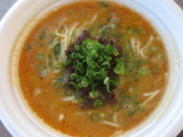 東京ラーメンショー2012@駒沢オリンピック公園中央広場Vol.2(3杯、4杯目)_b0042308_20392922.jpg