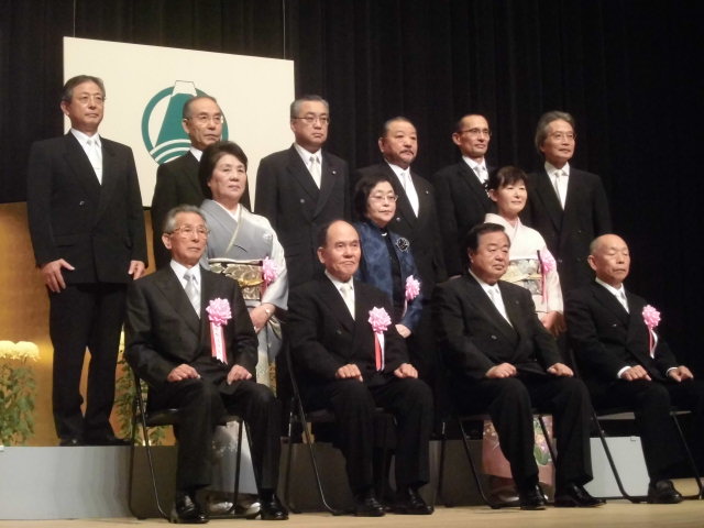 平成24年度富士市表彰式展と受賞者の皆さま_f0141310_7595437.jpg