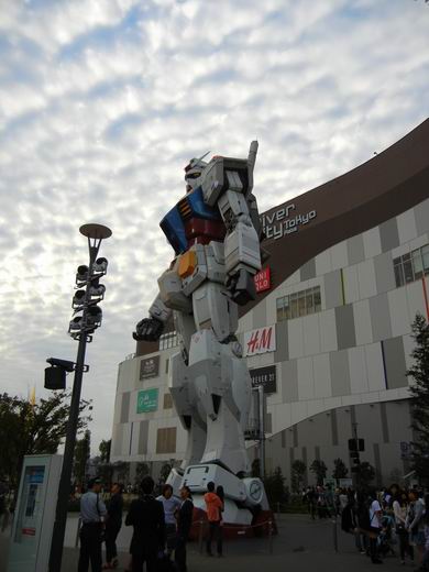 ダイバーシティのガンダム_f0097157_1255924.jpg