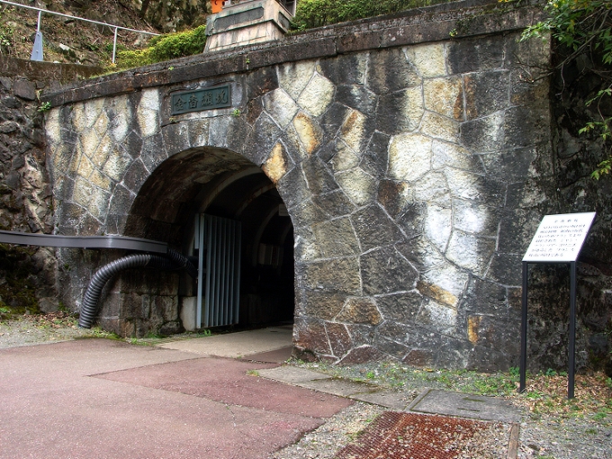 生野鉱山関連の産業遺産１_f0116479_1427143.jpg