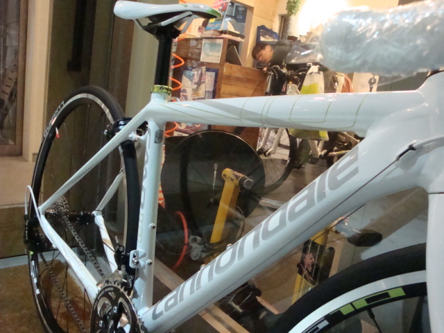 Cannondale CAAD10 Women's Force 2015 - Specifications