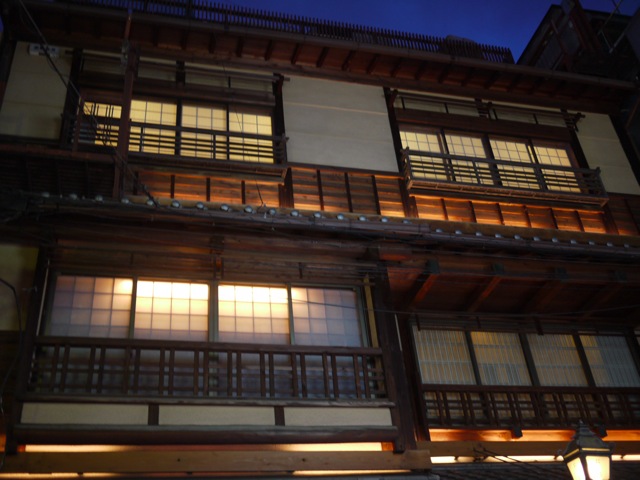 a0162215_081424.jpg