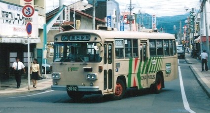 弘南バスの日野中型車 5題_e0030537_1424523.jpg