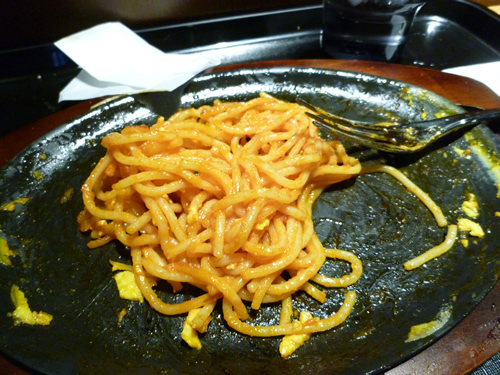 ザ・鉄板ナポリタン ナポリの殿堂_c0152767_22185949.jpg