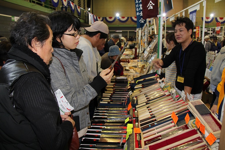 出会い ときめき 夢広がる 三木金物まつり２０１２ ３日のレポート ブログ ｄｅ みっきぃ