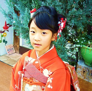 7歳の艶姿(あで姿)_a0123703_18345393.jpg