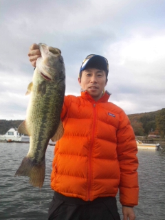 エマ100釣果情報_a0040876_2015210.jpg
