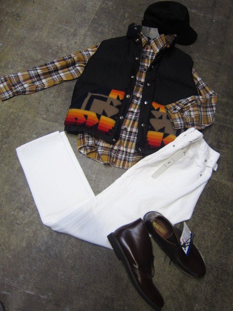 Crescent Down Works ・・・ Down VEST!今秋冬も良い別注モノが出来ました~★_d0152280_1244886.jpg
