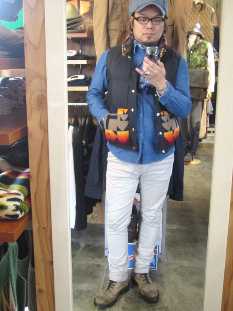 Crescent Down Works ・・・ Down VEST!今秋冬も良い別注モノが出来ました~★_d0152280_1252234.jpg
