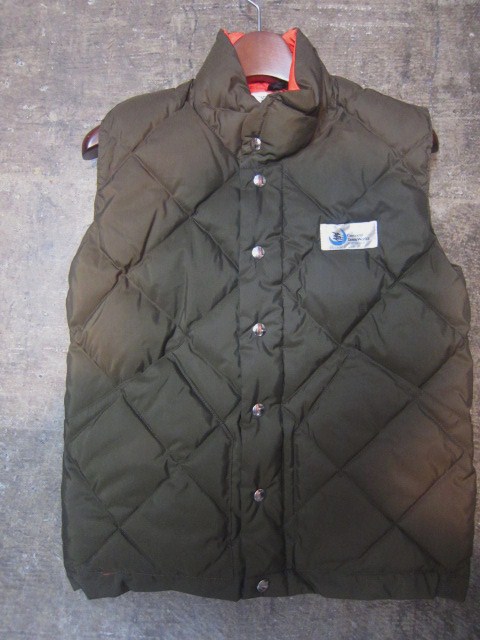 Crescent Down Works ・・・ Down VEST!今秋冬も良い別注モノが出来ました~★_d0152280_1274932.jpg