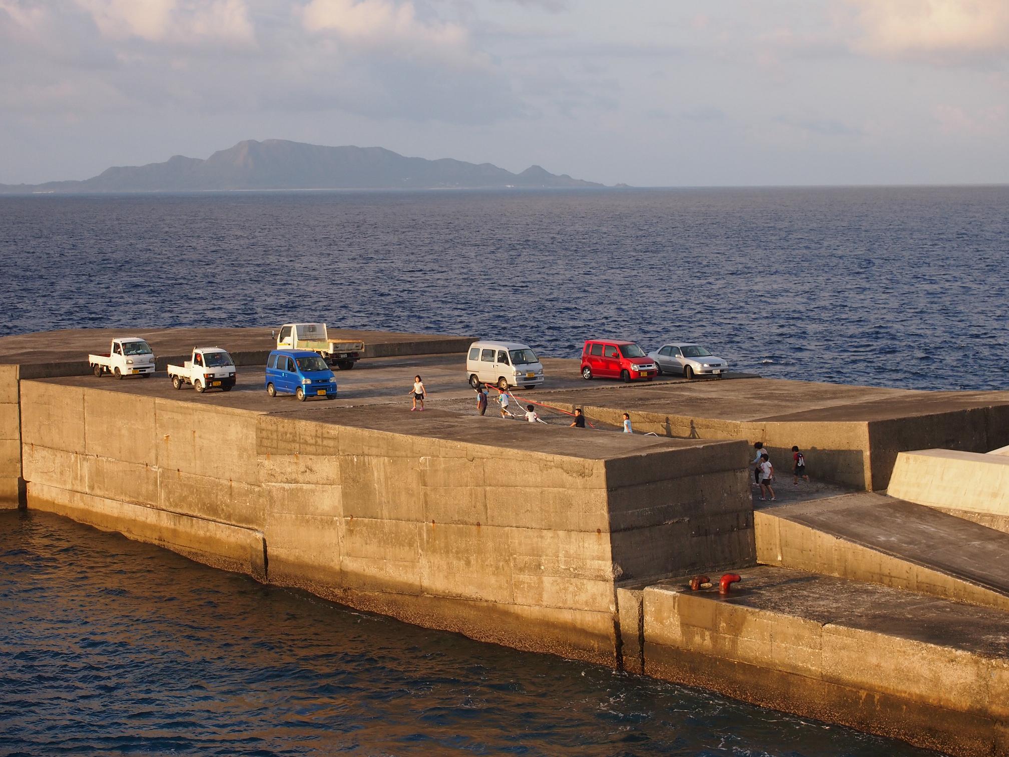 トカラ列島　島めぐりマラソン、完走～♪_e0095194_7282652.jpg