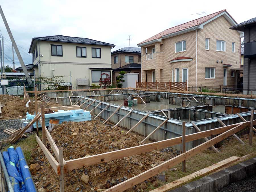 I邸「楢山の家Ⅱ」_f0150893_1285764.jpg