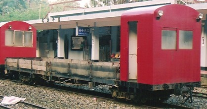 阿里山森林鉄道の「トフ」_e0030537_1385514.jpg