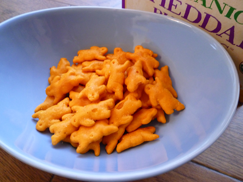 Annie\'sのAnnie\'s Homegrown Organic Cheddar Bunnies_c0152767_21334667.jpg
