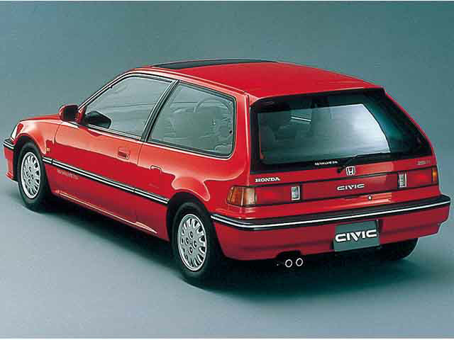 斜め後ろ姿遍歴 A Story Of A