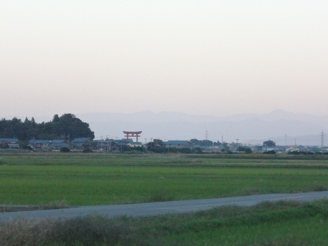 新潟の旅　その８　～弥彦神社奥宮へ～_d0141365_2139997.jpg