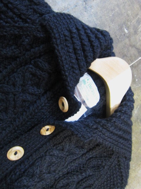 大・大人気です♪ INVERALLAN 3A LUMBER カーデ入荷です~(訂正版)_d0152280_2335189.jpg