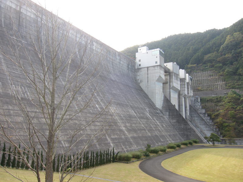 日本一周ダムファン写真展＆ダムカレーを堪能！日吉ダムへまったりサイクリング_e0138081_6321481.jpg