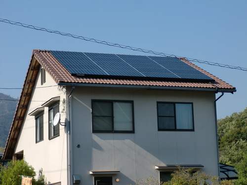 廿日市市 K様邸・太陽光発電システム設置工事_d0125228_2363530.jpg