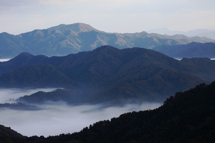 郷路岳_a0294534_2135439.jpg