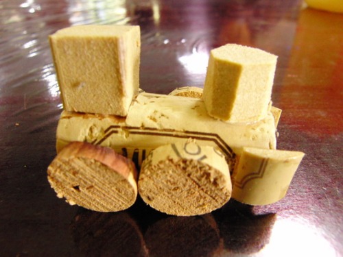 コルク細工 ~ 汽車 ~_e0222340_17472994.jpg