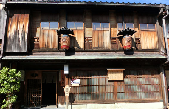 f0084573_10323793.jpg