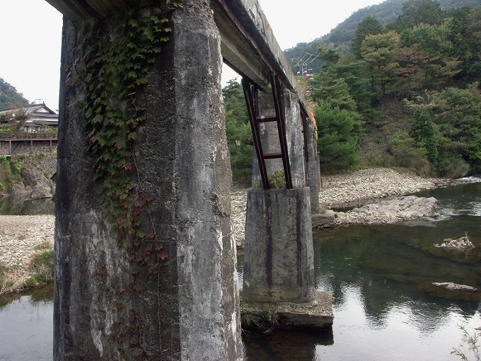 生野鉱山専用軌道敷跡（生野トロッコ道）_f0116479_1264525.jpg