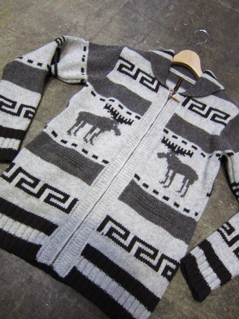 FRANKLIN MARSHALL & NUDIE JEANS カウチンKNIT JACKET!!_d0152280_6585215.jpg