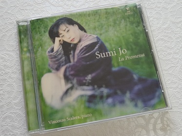 *SUNG　SI　KYUNG＆SUMI　JO*_d0257298_1214419.jpg