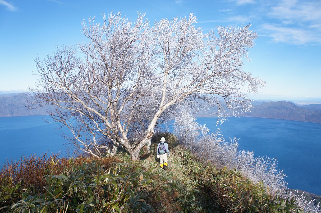 風不死岳、樽前山縦走_a0248508_10241748.jpg