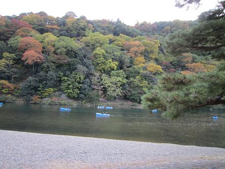 秋の嵐山_b0177436_1245199.jpg