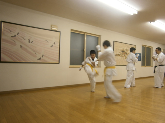 d0251568_04442.jpg
