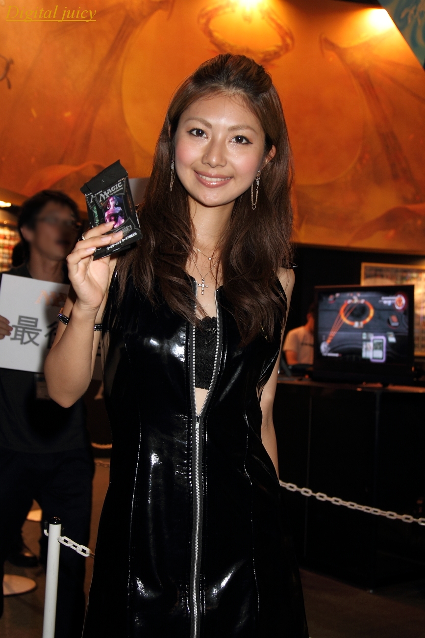 荒木夕海 さん Wizards Of The Coast Llc ウィザーズ オブ ザ コースト社 ブース Digital Juicy